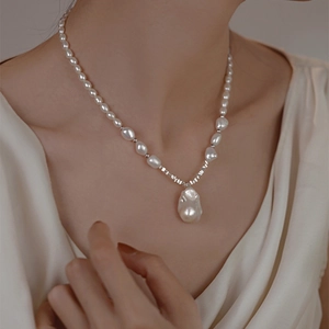 Baroque irregular pearl necklace with waterdrop pendant and silver beads for women