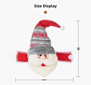 Size display of Santa Claus curtain buckle with striped knit hat and elastic loop