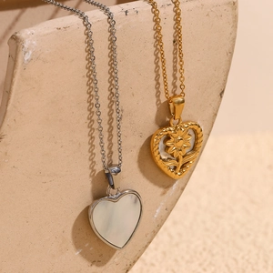 Colliers cœur plaqués or 18 carats avec pendentifs en nacre blanche et tournesol