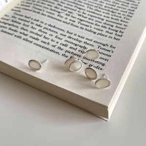 Minimalist 925 sterling silver oval hoop earrings with white shell inlay on vintage book