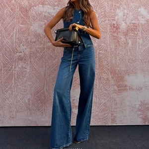 Chic sleeveless button-up denim vest and high-waist wide-leg pants set for women in blue