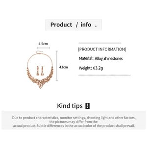 Detailed size and material specs for the rose gold teardrop necklace and earring set