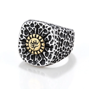 Vintage men's wide signet ring in silver finish with golden sun medallion relief