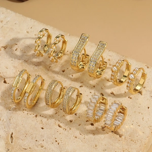 Vintage Copper Hoop Earrings For Women With Zircon And Artificial Pearl Baroque Style Geometric Exquisite Fashion Jewelry Gift