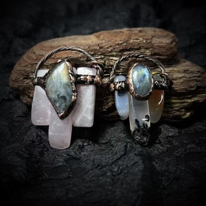 Vintage handmade wire wrapped ring with natural pink quartz and labradorite stone