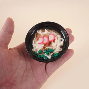 Miniature 7cm Japanese udon noodle bowl model with fish cake and scallions for dollhouse