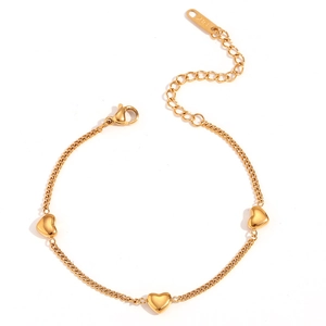 Polished 18K gold plated stainless steel heart charm bracelet with lobster clasp