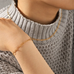 Ensemble collier et bracelet en acier inoxydable plaqué or 18 carats pour femme chic