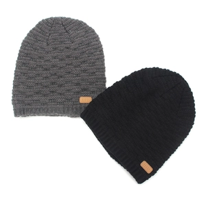 Men winter knit beanies in black and grey with warm fleece lining and leather patch