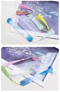 Artistic cat paw and mermaid tail resin bookmarks with tassels and clear silicone molds