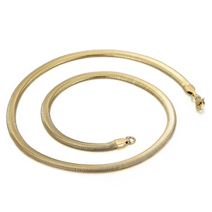 Elegante collana a maglia piatta a serpente placcata in oro in acciaio inossidabile