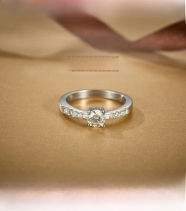 Close-up of a brilliant round moissanite diamond ring in 925 sterling silver