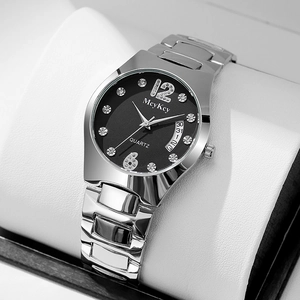 Men Quartz Wristwatch Metal Alloy Rhinestone Waterproof Calendar Business Elegant Fashion