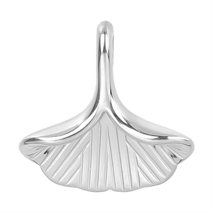 Macro shot of 304 stainless steel ginkgo leaf pendant with detailed texture