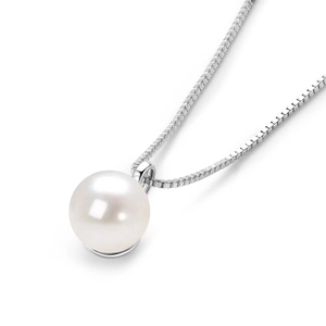Classic round white freshwater pearl pendant necklace with minimalist S925 silver chain