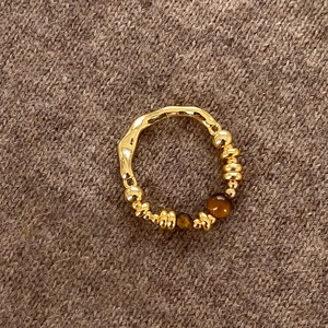 18K gold plated tiger eye stone elastic ring with vintage organic wave texture detail