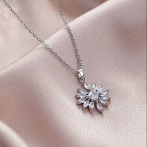 Stainless Steel Zircon Flower Pendant Necklace Shiny Copper Zirconia Jewelry Elegant Gift For Women Versatile Accessories
