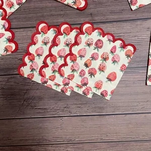 Scalloped Edge Paper Napkins 3-Ply Wood Pulp Strawberry Bow Floral Print Party Wedding Disposable Decorative