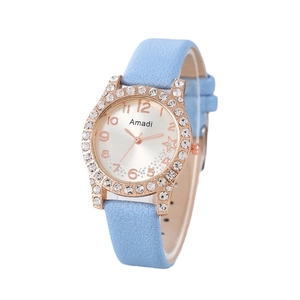 Orologio al quarzo da donna con cinturino in pelle celeste e cassa in oro rosa con strass