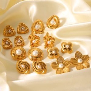 Vintage Flower Artificial Pearl Earrings Geometric Stainless Steel Jewelry Elegant Gold Tone Fashion Stainless Steel Earring Post