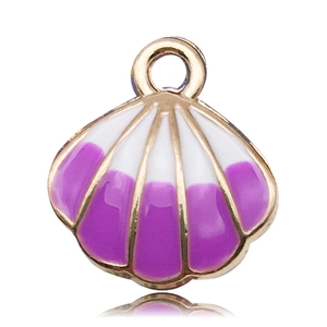 Detail of purple and white gradient shell pendant with gold plating for DIY jewelry making