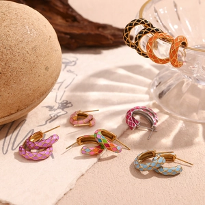 18K gold plated stainless steel C-shape earrings with colorful enamel lattice pattern
