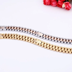 Close-up of BERGIAN stainless steel watch bracelets in gold and tri-color finishes