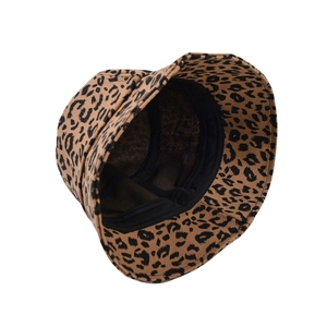 Classic leopard print bucket hat with wide brim and black lining for outdoor fashion
