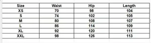 Detailed size chart for retro baggy denim jeans showing waist hip and length in centimeters
