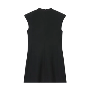 Elegante abito nero senza maniche con collo alto, spalline e zip sulla schiena