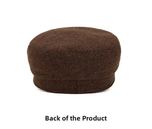 Vue arrière du bonnet plat en cachemire marron foncé montrant les détails de couture