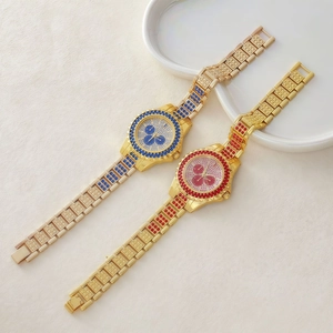 Luxury Women Quartz Watch Alloy Rhinestone Paved Link Chain Bracelet Fashion Elegant Round Dial Roman Numeral