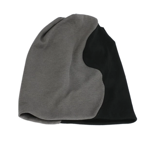 Bonnet en tricot bicolore gris et noir à double épaisseur pour l'hiver et le froid