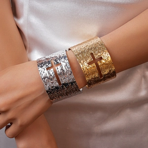 Wide Iron Cuff Bracelet Hammered Texture Hollow Cross Open Bangle Vintage Religious Fashion Jewelry For Women