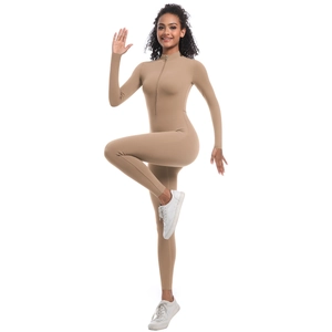Détails du body de yoga kaki à manches longues avec fermeture éclair sur le devant