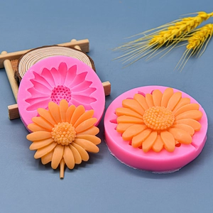Moule en silicone marguerite pour bricolage avec moule rose et fleurs orange
