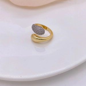 Gold plated horseshoe buckle snake head ring with sparkling cubic zirconia pavé stones