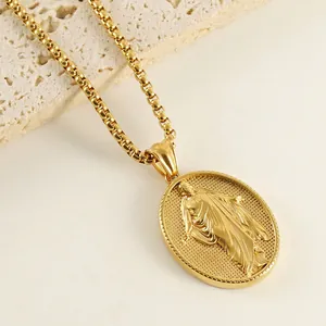 Collana in acciaio inossidabile dorato con catena box e ciondolo a rilievo ovale