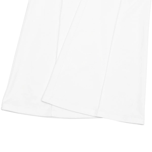 Detailed view of the bottom hem and vertical pleated stitching on white trousers
