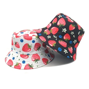 Strawberry Print Bucket Hat Polyester Reversible Fruit Floral Pattern Sun Protection Outdoor Fisherman Hat For Women Men