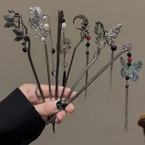 Vintage Chinese Style Hair Stick Alloy Butterfly Flower Tassel Pendant Hair Accessory For Women Retro Hair Fork