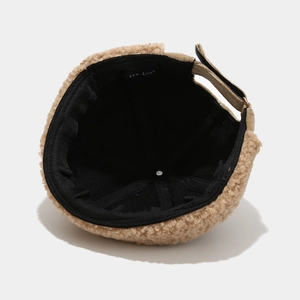 Winter warm sherpa docker hat in camel with adjustable strap and black lining