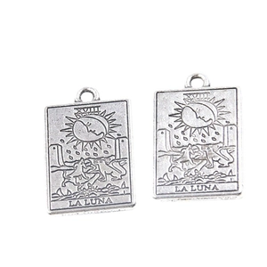 Zinc alloy Tarot The Moon pendant with silver finish for jewelry making and keychains