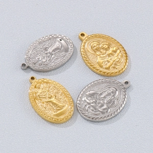 Vintage Religious Medallion Pendants Stainless Steel Oval Embossed Relief Virgin Mary Saint Charm For DIY Jewelry Making