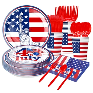 US Independence Day disposable tableware set with American flag design and 4th of July motifs