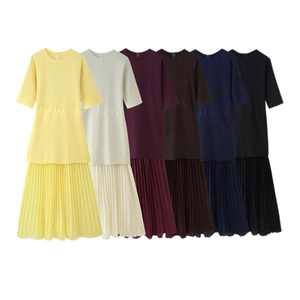 Short sleeve knitted patchwork pleated dress for women in six various colors