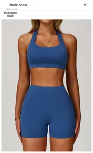 Set da yoga blu mezzanotte con reggiseno sportivo olimpionico e pantaloncini aderenti