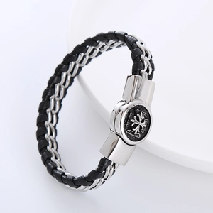 Bracciale da uomo in pelle nera intrecciata con chiusura in metallo argento e croce