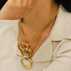 Geometric Pendant Necklace 18K Gold Plated Stainless Steel Minimalist Round Oval Twisted Chain Jewelry For Women