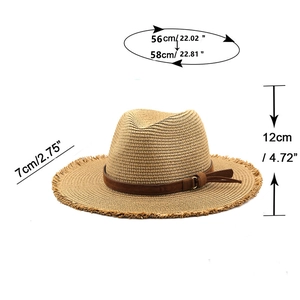Stroh-Fedora mit ausgefranstem Rand für Damen und Herren mit Größenangaben auf Weiß